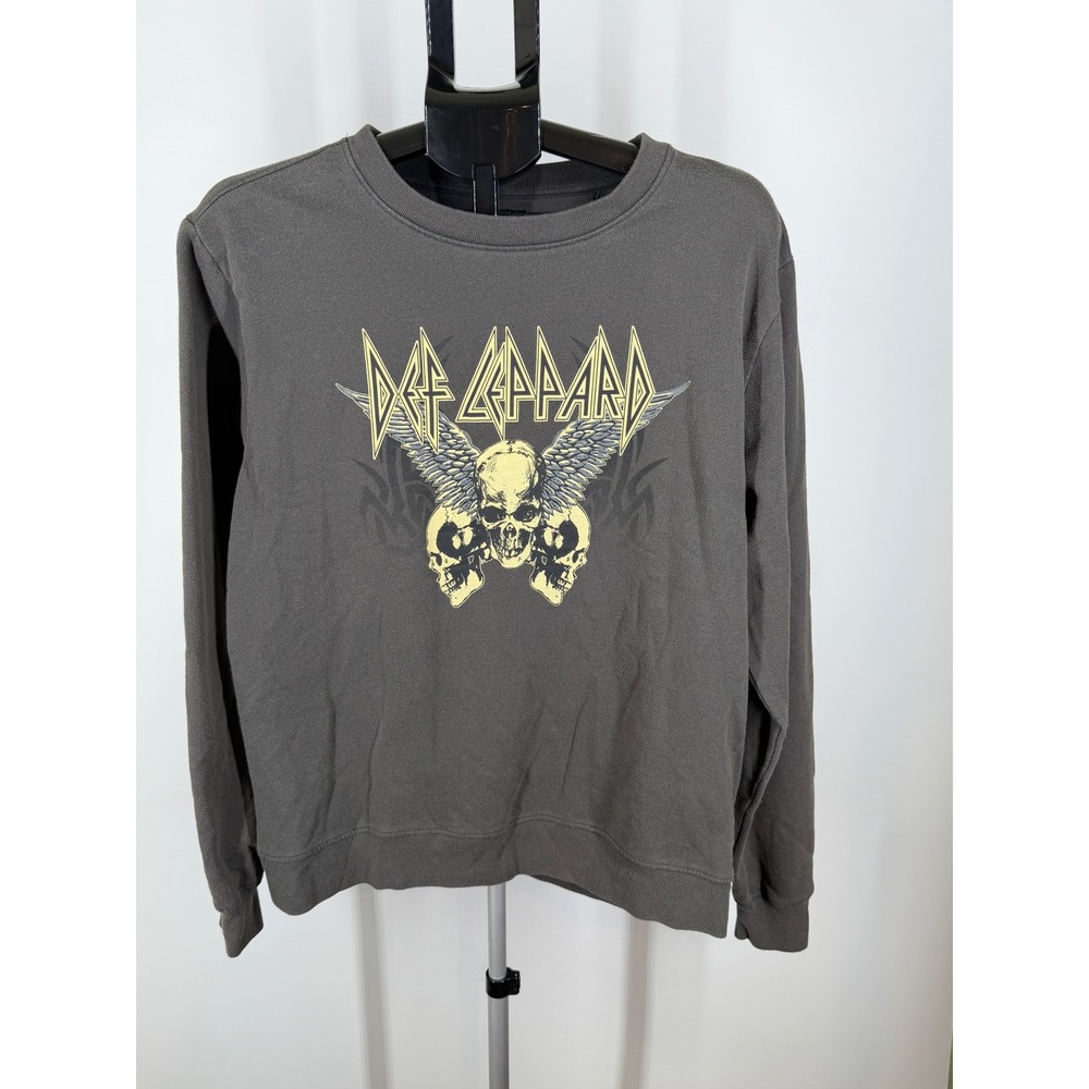 Def Leppard Graphic Sweatshirt Gray Skulls Rock Band Crew Neck Pullover‎ M